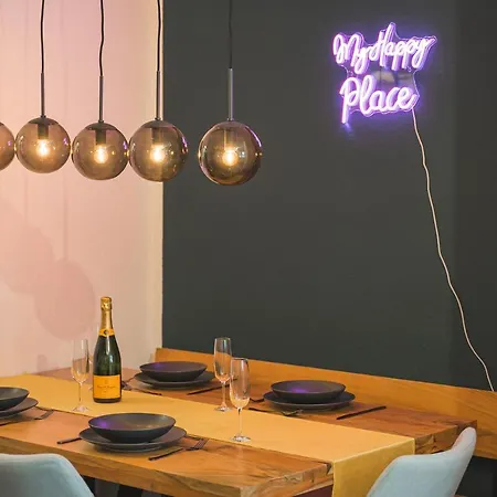 Unique - 3zkb - Netflix/boxpringbett - Messe Apartament Filderstadt